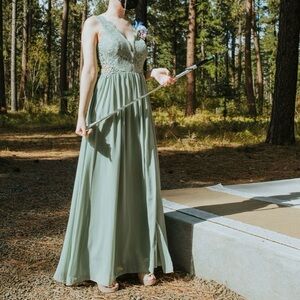City Triangles Sage Green Formal Dress size 9